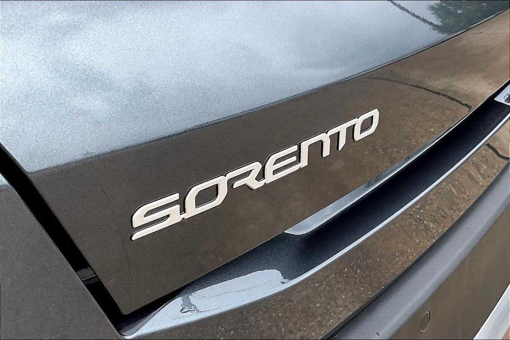 used 2024 Kia Sorento car, priced at $30,795