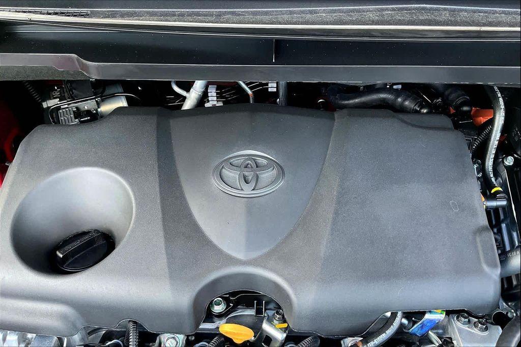 new 2025 Toyota Sienna car, priced at $48,143