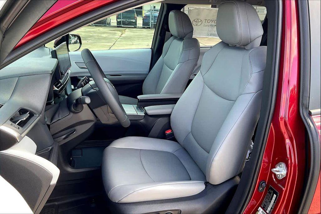 new 2025 Toyota Sienna car, priced at $48,143