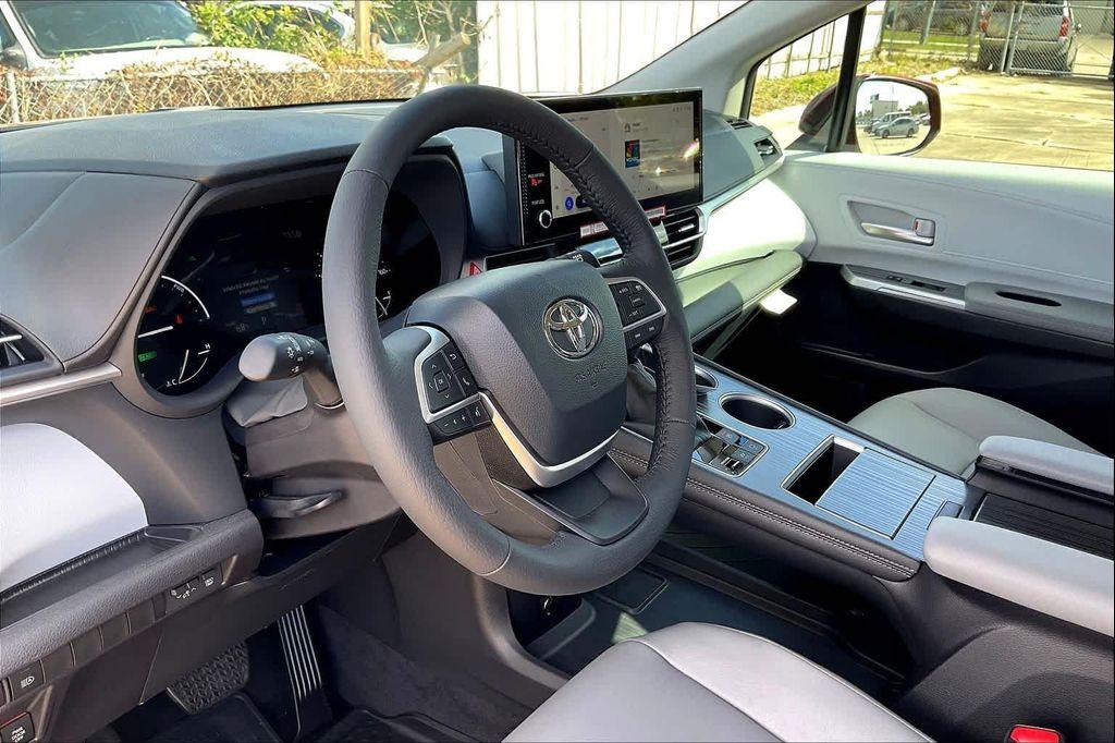 new 2025 Toyota Sienna car, priced at $48,143