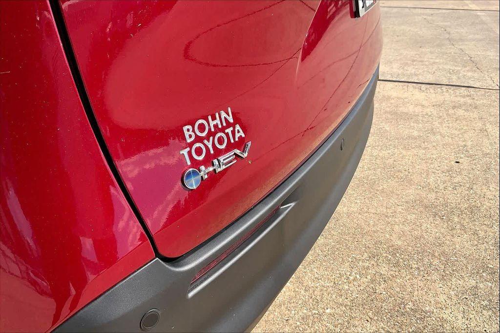 new 2025 Toyota Sienna car, priced at $48,143