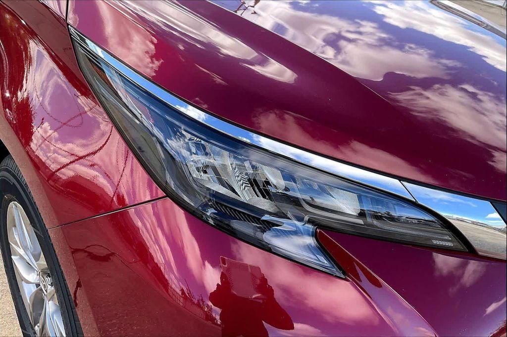 new 2025 Toyota Sienna car, priced at $48,143
