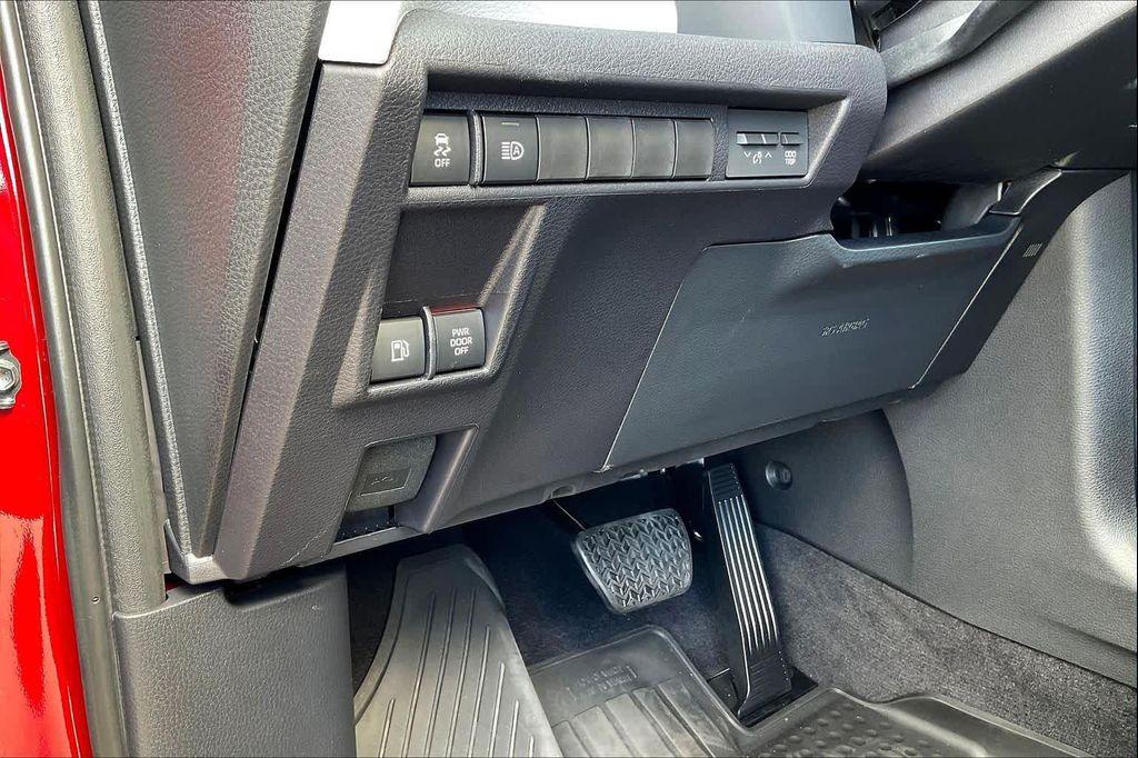 new 2025 Toyota Sienna car, priced at $48,143