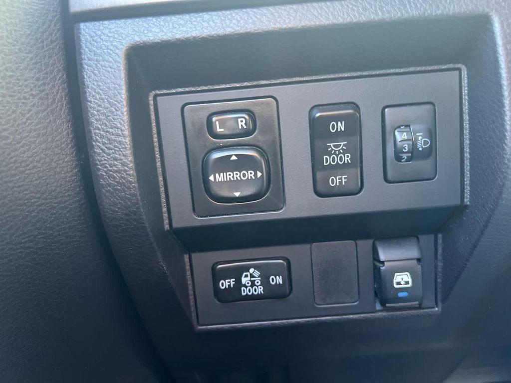 used 2014 Toyota Tundra car, priced at $21,500