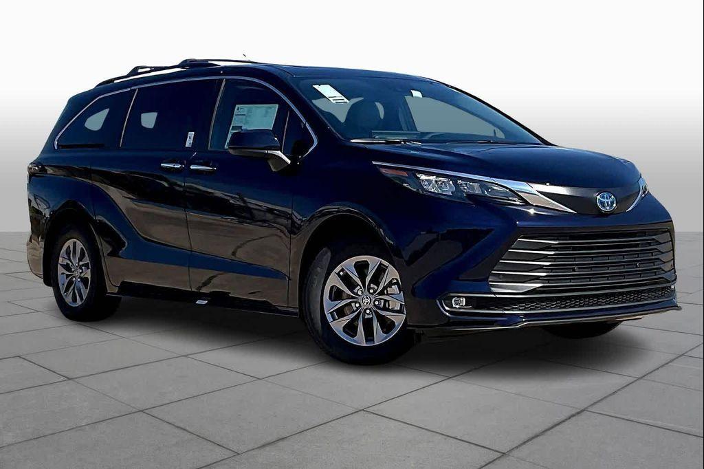 new 2025 Toyota Sienna car, priced at $47,668