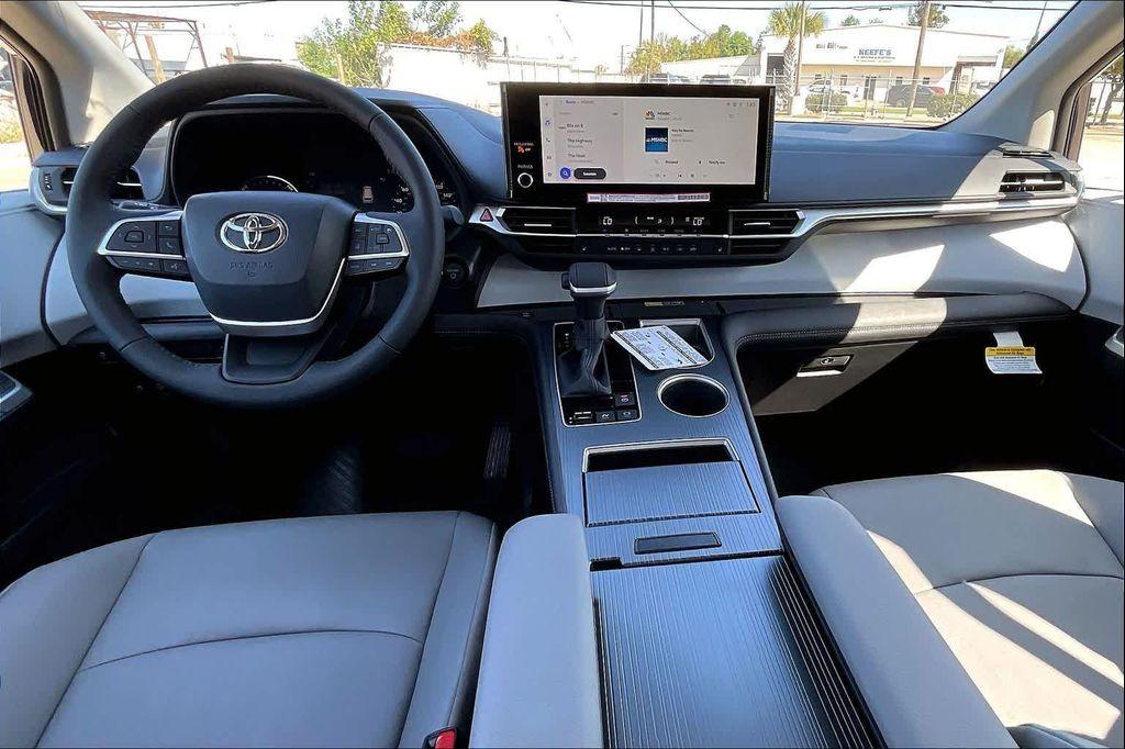 new 2025 Toyota Sienna car, priced at $47,668