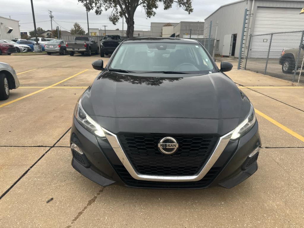 used 2022 Nissan Altima car, priced at $19,512