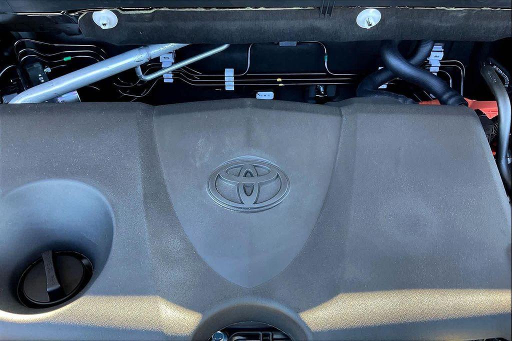 new 2025 Toyota RAV4 Hybrid car