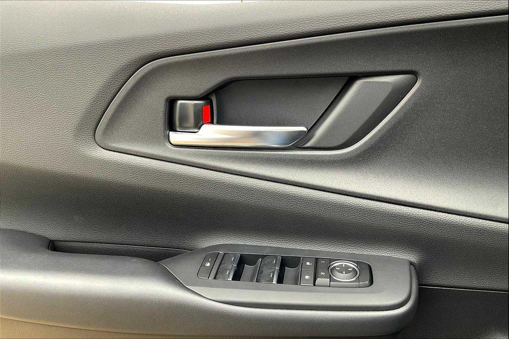 new 2026 Toyota Prius Plug-In Hybrid car, priced at $38,938