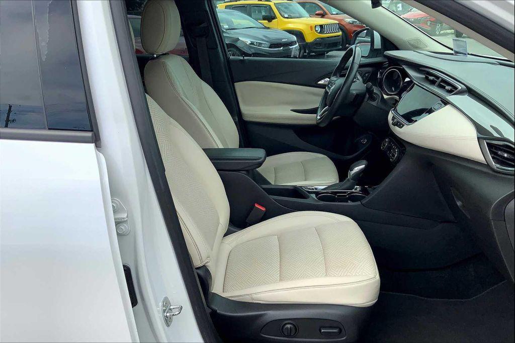 used 2022 Buick Encore GX car, priced at $19,895