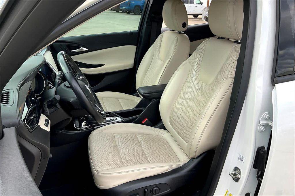 used 2022 Buick Encore GX car, priced at $19,895