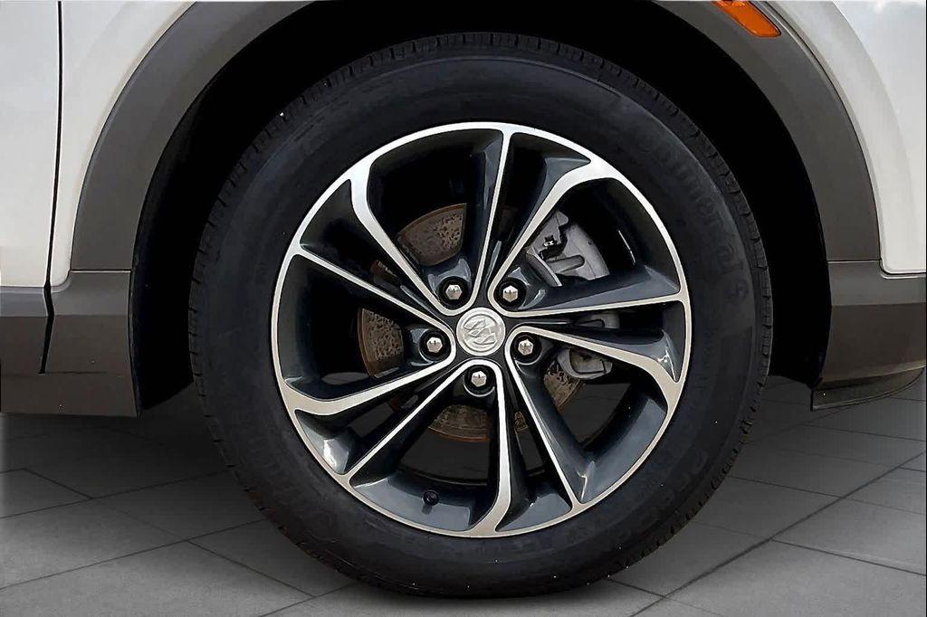 used 2022 Buick Encore GX car, priced at $19,895