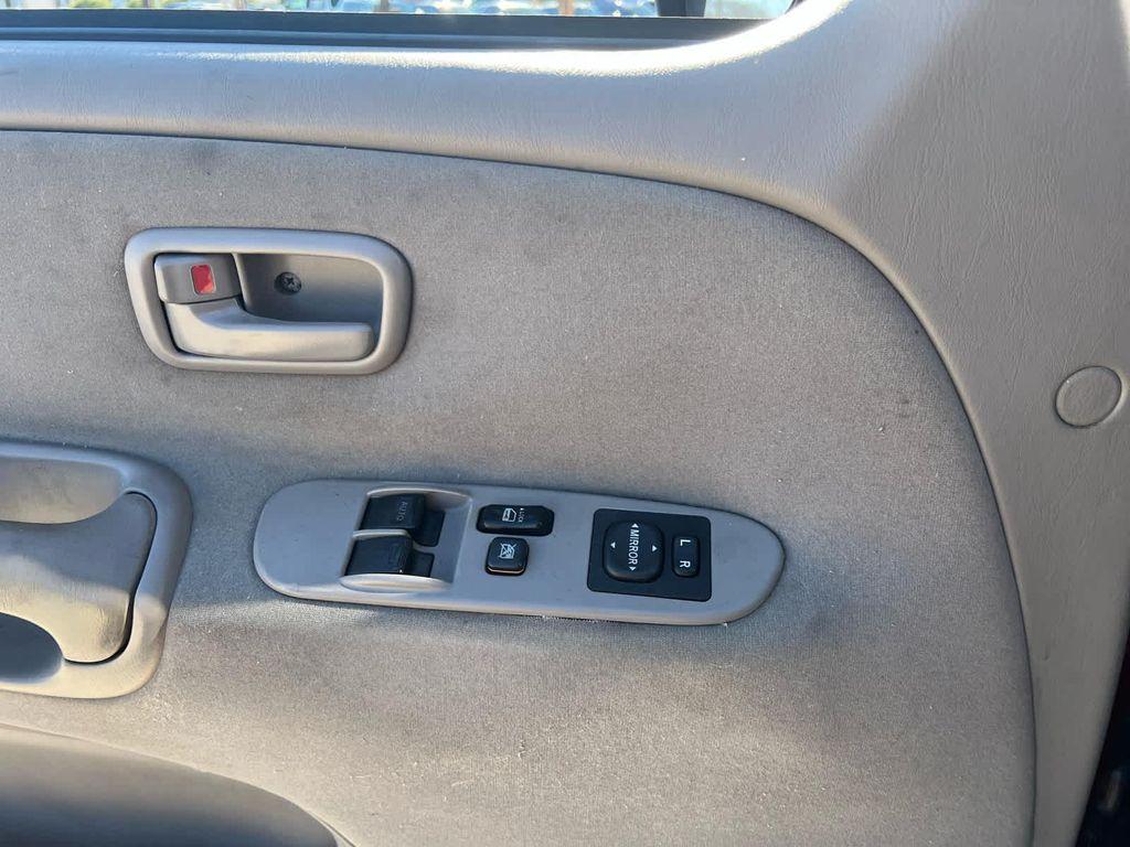 used 2006 Toyota Tundra car, priced at $12,895