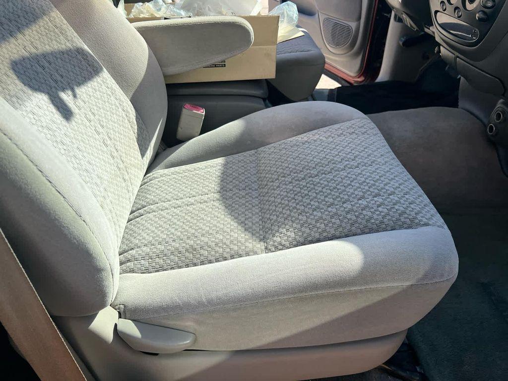 used 2006 Toyota Tundra car, priced at $12,895