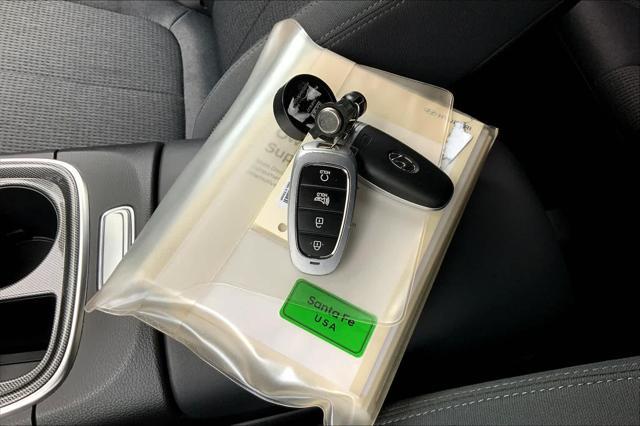 used 2022 Hyundai Santa Fe car, priced at $23,995