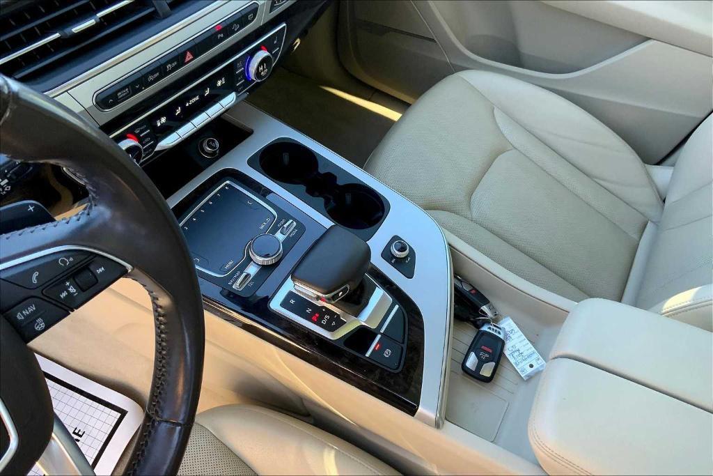 used 2019 Audi Q7 car, priced at $23,378