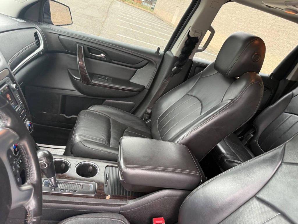 used 2016 Chevrolet Traverse car, priced at $5,999