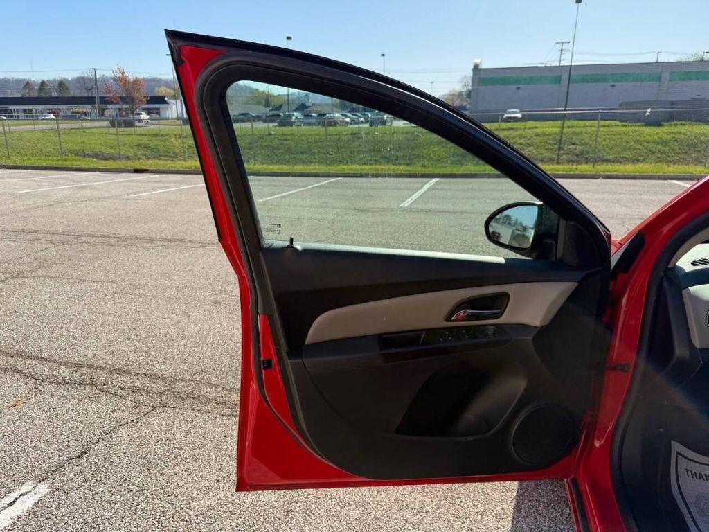 used 2014 Chevrolet Cruze car, priced at $5,499