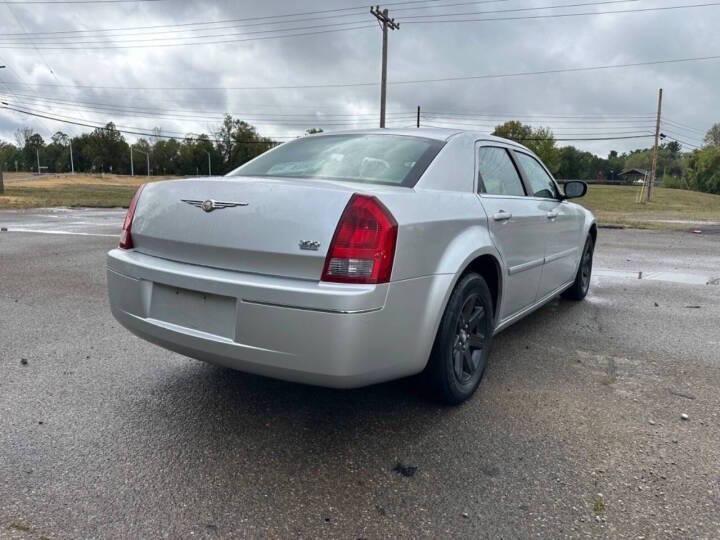 used 2007 Chrysler 300 car, priced at $4,499