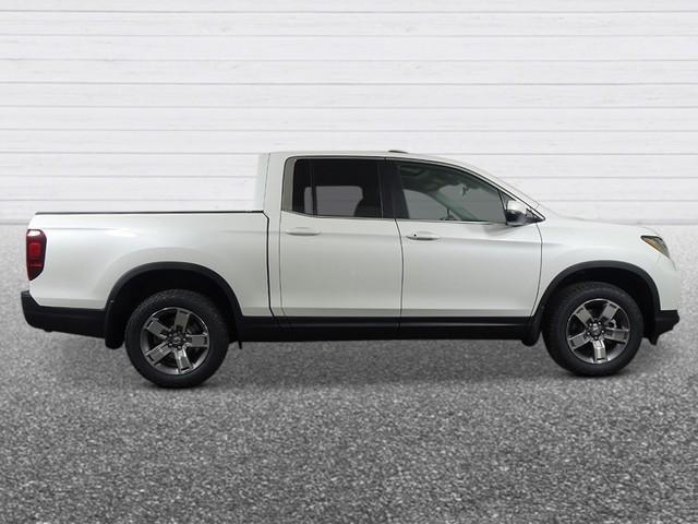 new 2025 Honda Ridgeline car, priced at $45,385