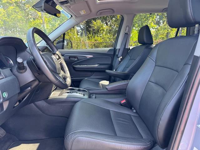 used 2022 Honda Pilot car, priced at $36,489