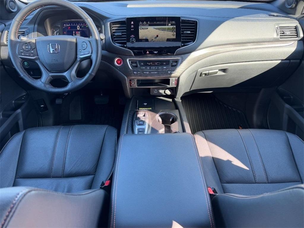 used 2024 Honda Passport car, priced at $40,999