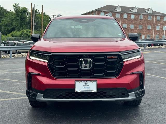used 2025 Honda Pilot car, priced at $47,730