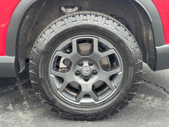 used 2025 Honda Pilot car, priced at $47,730