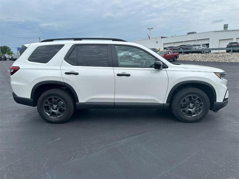 used 2024 Honda Pilot car, priced at $48,999