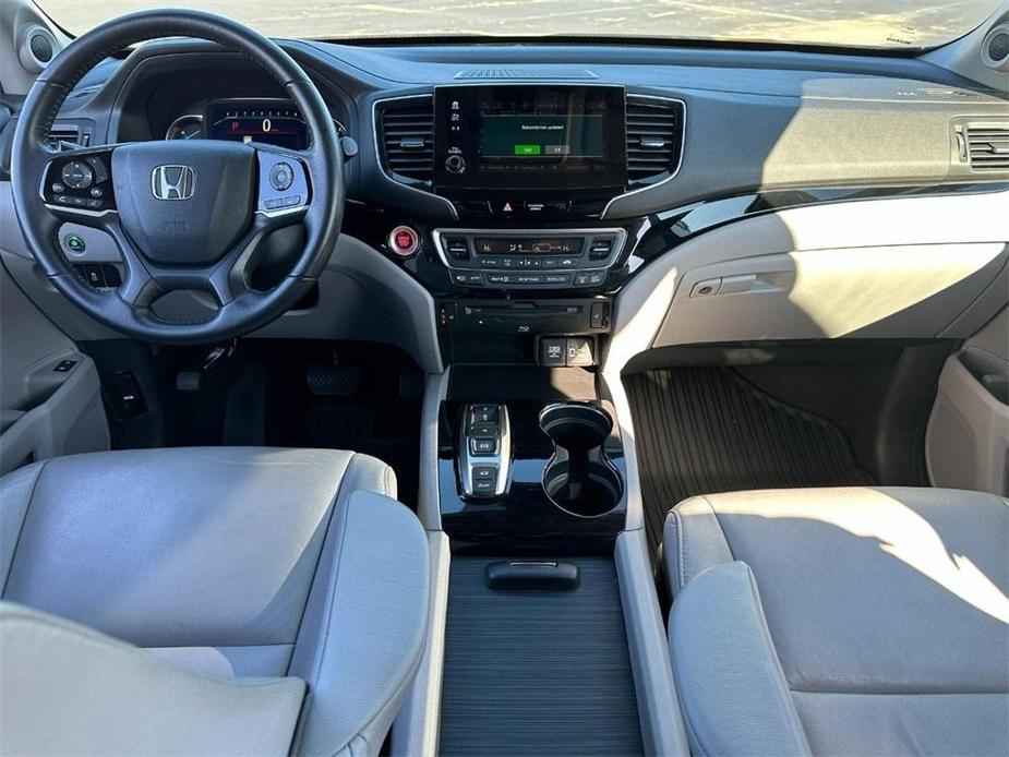 used 2022 Honda Pilot car, priced at $35,700