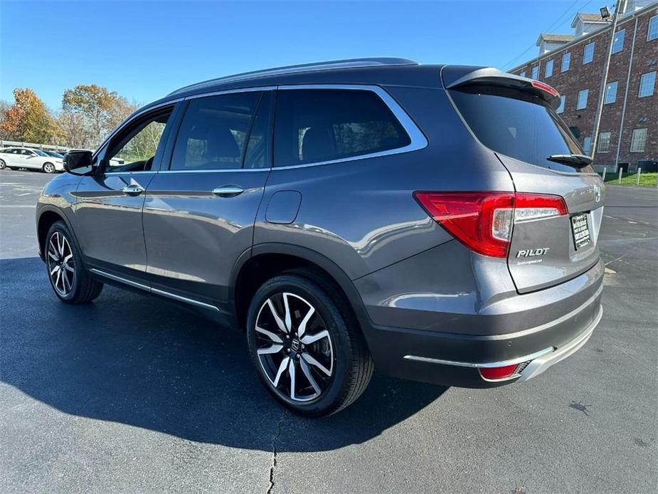 used 2022 Honda Pilot car, priced at $35,700