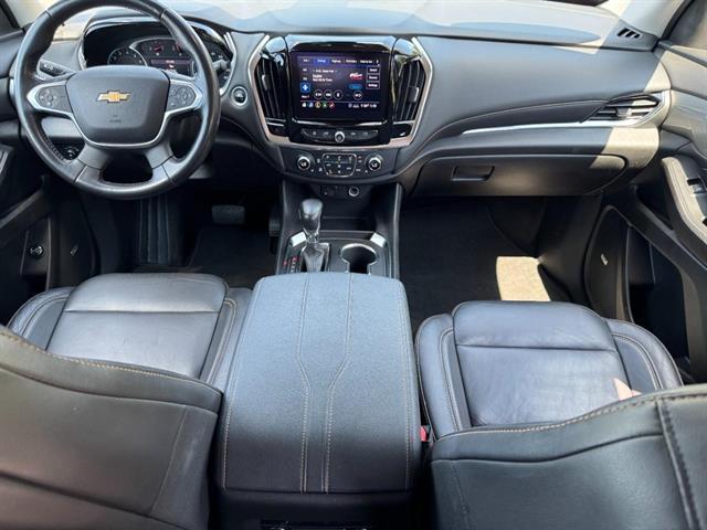 used 2021 Chevrolet Traverse car, priced at $25,799