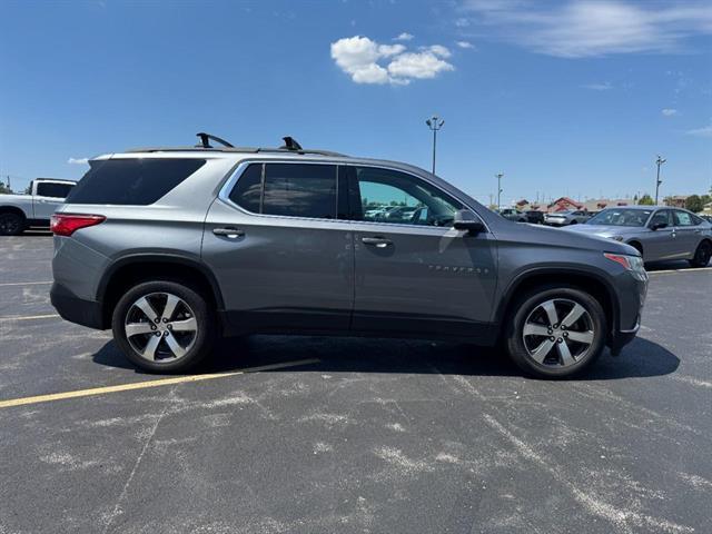 used 2021 Chevrolet Traverse car, priced at $25,799