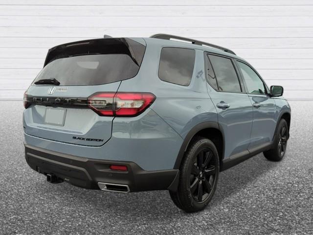 new 2025 Honda Pilot car, priced at $58,205