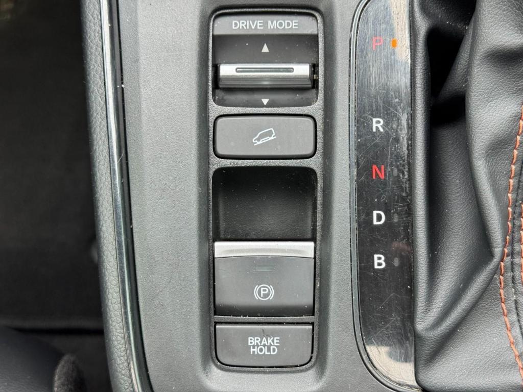 used 2023 Honda CR-V Hybrid car, priced at $30,901
