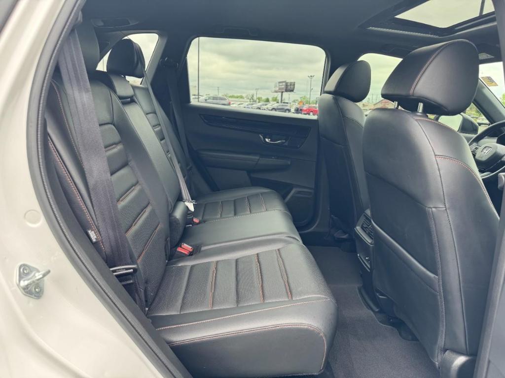 used 2023 Honda CR-V Hybrid car, priced at $30,901