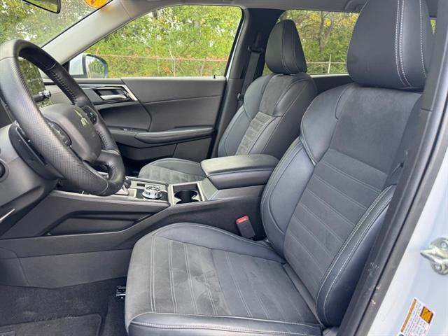 used 2024 Mitsubishi Outlander car, priced at $28,621