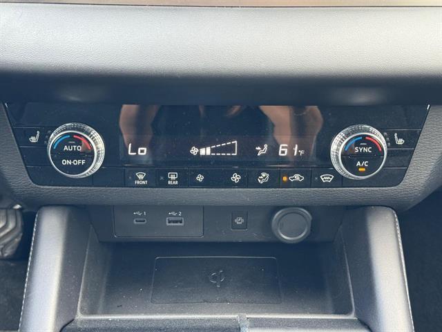 used 2024 Mitsubishi Outlander car, priced at $28,621