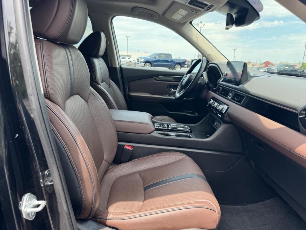 used 2023 Honda Pilot car, priced at $47,283