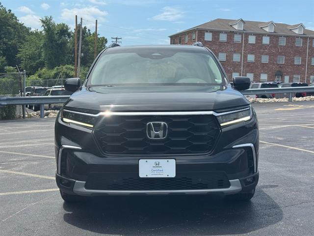 used 2023 Honda Pilot car, priced at $44,332