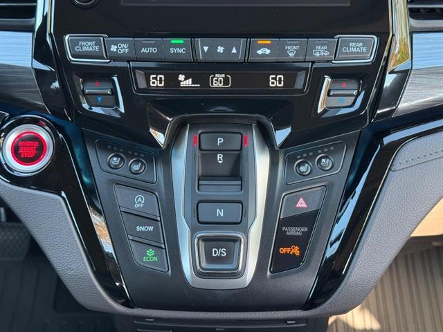 used 2023 Honda Odyssey car, priced at $43,968