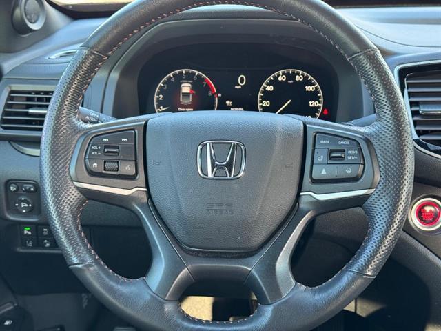 used 2025 Honda Ridgeline car, priced at $40,599