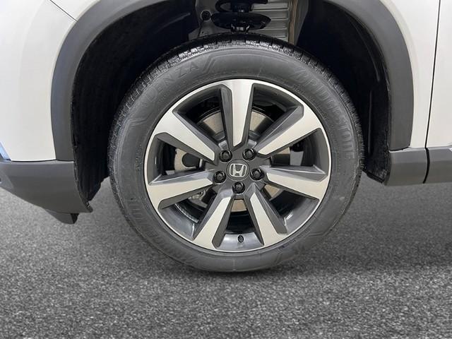 new 2025 Honda Pilot car, priced at $54,985