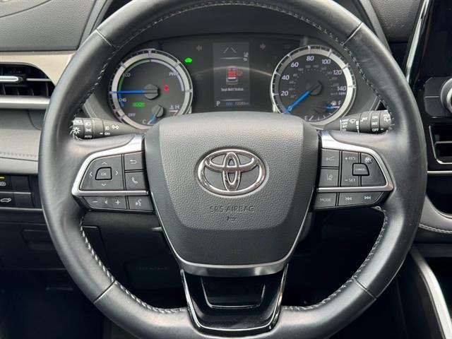 used 2021 Toyota Highlander Hybrid car, priced at $30,491