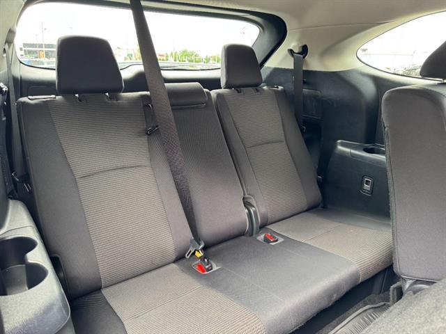 used 2021 Toyota Highlander Hybrid car, priced at $30,491