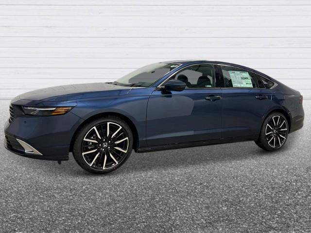 new 2025 Honda Accord Hybrid car, priced at $40,495