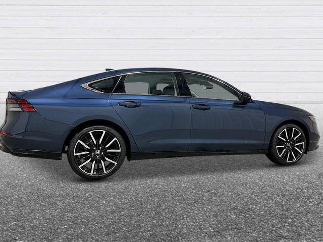 new 2025 Honda Accord Hybrid car, priced at $40,495