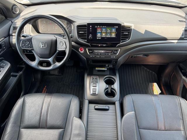 used 2022 Honda Passport car, priced at $36,591