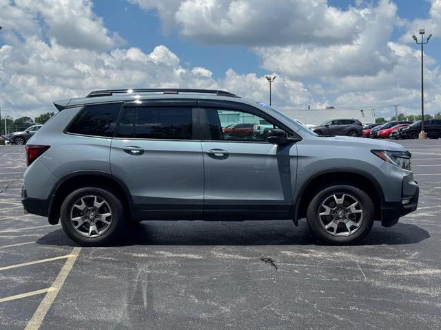 used 2022 Honda Passport car, priced at $36,591