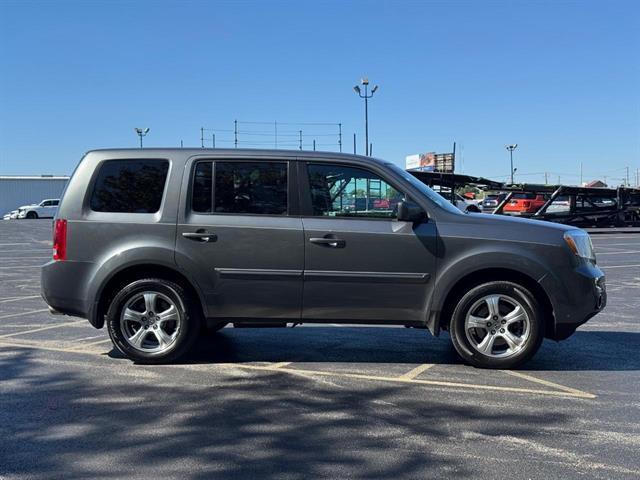 used 2012 Honda Pilot car, priced at $14,999